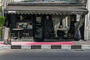 Trendy Cafes in Seminyak - Popular Ones You can't Miss